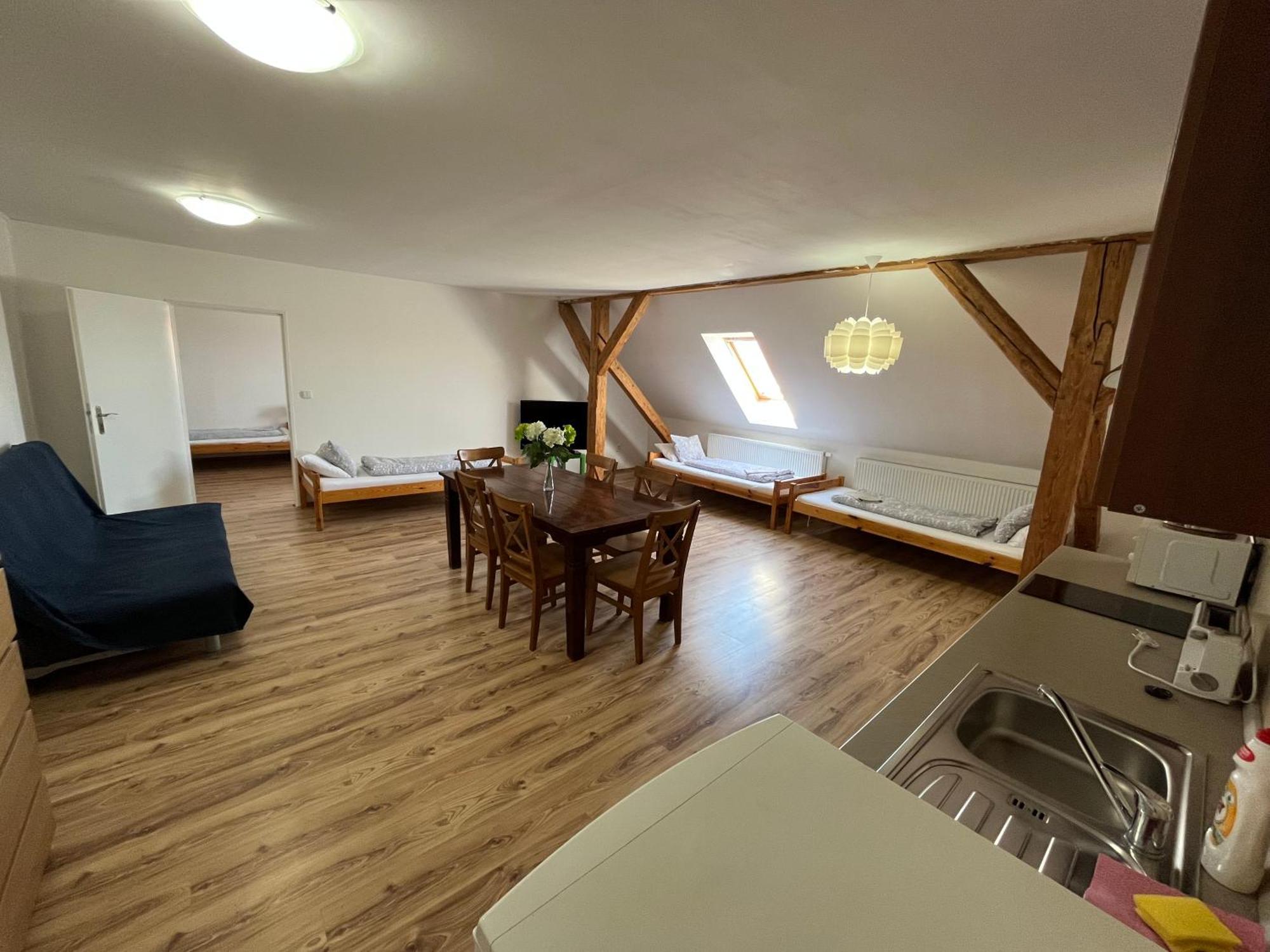 Hotel Dvůr Nové Zámky Mladec Esterno foto